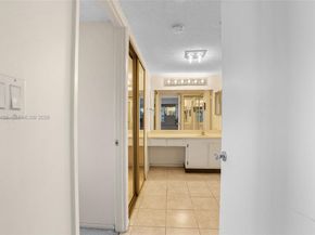 20515 E Country Club Dr 849, Aventura FL 33180