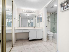 20515 E Country Club Dr 849, Aventura FL 33180