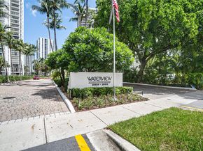 20515 E Country Club Dr 849, Aventura FL 33180
