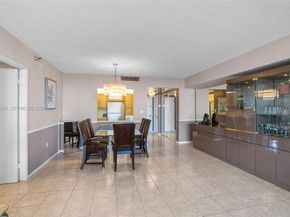 20515 E Country Club Dr 849, Aventura FL 33180