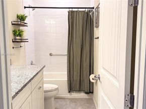 5110 Eucalyptus Dr 3, Hollywood FL 33021