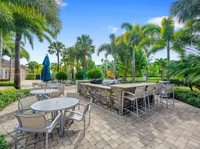 5110 Eucalyptus Dr 3, Hollywood FL 33021