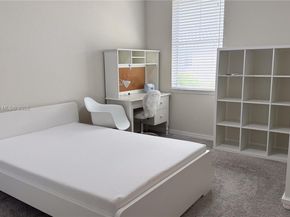 5110 Eucalyptus Dr 3, Hollywood FL 33021