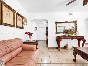 911 E 9th Pl, Hialeah FL 33010