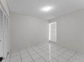 6908 SW 104th Ct, Miami FL 33173