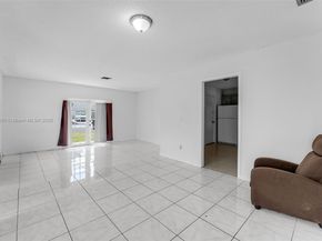 6908 SW 104th Ct, Miami FL 33173