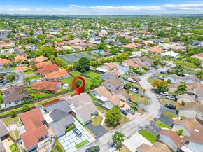6908 SW 104th Ct, Miami FL 33173
