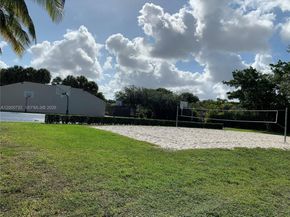 4530 NW 102nd Ct, Doral FL 33178