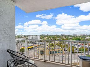 1 Glen Royal Pkwy 1207, Miami FL 33125