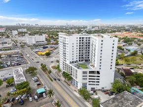 1 Glen Royal Pkwy 1207, Miami FL 33125