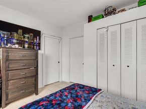 1 Glen Royal Pkwy 1207, Miami FL 33125