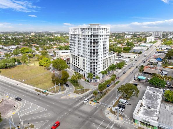 1 Glen Royal Pkwy 1207, Miami FL 33125
