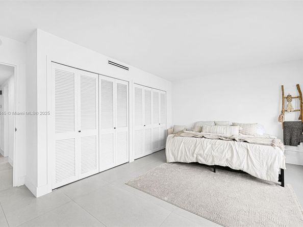 2100 S Ocean Dr 3CD, Fort Lauderdale FL 33316