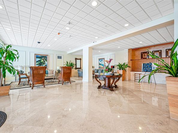 2100 S Ocean Dr 3CD, Fort Lauderdale FL 33316
