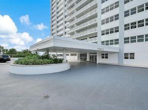 2100 S Ocean Dr 3CD, Fort Lauderdale FL 33316