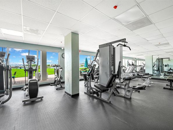 2100 S Ocean Dr 3CD, Fort Lauderdale FL 33316