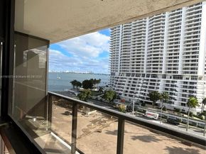 600 NE 36th St 817, Miami FL 33137