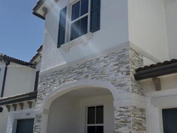 12612 NW 22nd Pl, Miami FL 33167