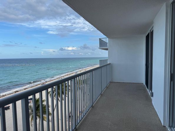 400 N Surf Rd 804, Hollywood FL 33019