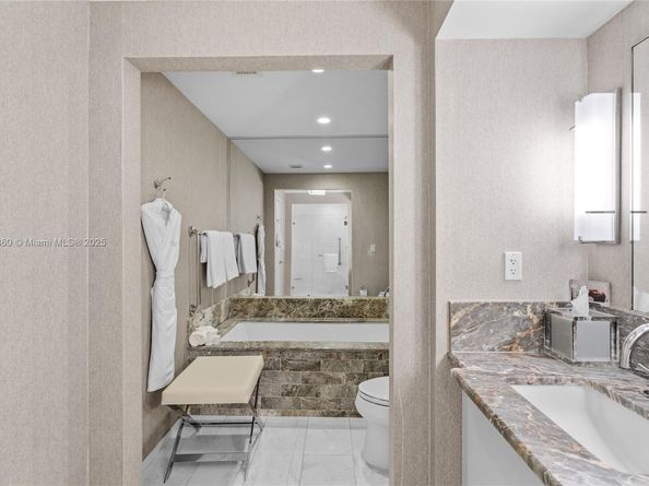 551 N Fort Lauderdale Beach Blvd R1909, Fort Lauderdale FL 33304