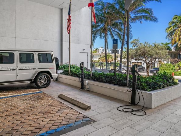551 N Fort Lauderdale Beach Blvd R1909, Fort Lauderdale FL 33304