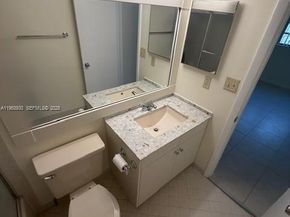 2071 Coral Ridge Dr N204, Coral Springs FL 33071