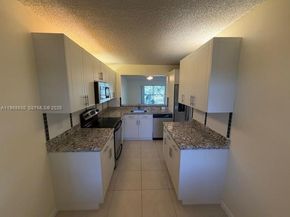 2071 Coral Ridge Dr N204, Coral Springs FL 33071