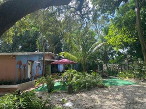 1760 NE 144th St, Miami FL 33181
