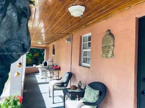 1760 NE 144th St, Miami FL 33181