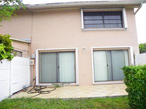 8749 SW 154th Cir Pl 4G, Miami FL 33193