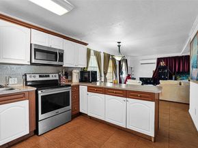 2760 NW 23rd St, Fort Lauderdale FL 33311