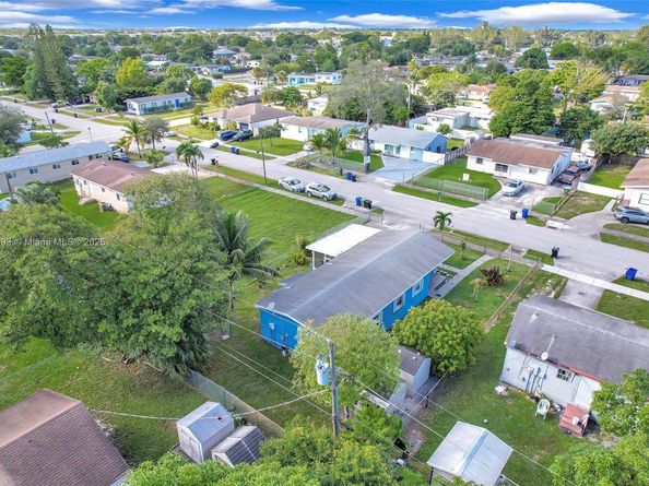 2760 NW 23rd St, Fort Lauderdale FL 33311