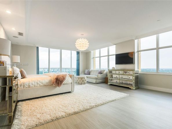 2100 N Ocean Blvd 30A, Fort Lauderdale FL 33305