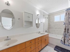 14600 Ashland Pl, Davie FL 33325