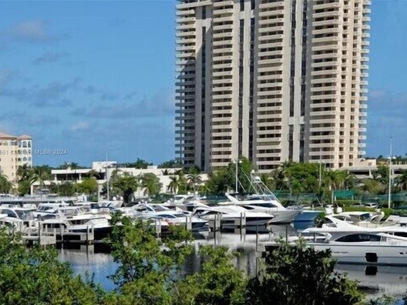 19655 E Country Club Dr 6401, Aventura FL 33180