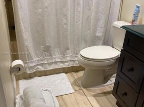 19655 E Country Club Dr 6401, Aventura FL 33180