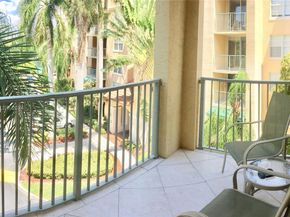 19655 E Country Club Dr 6401, Aventura FL 33180