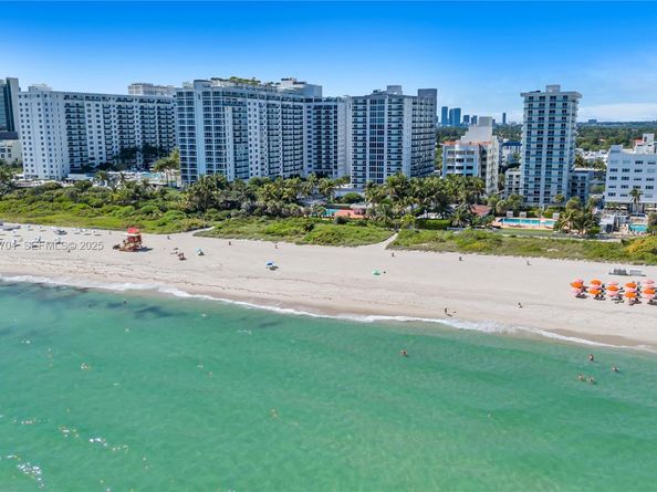 2401 Collins Ave 507, Miami Beach FL 33140