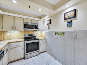 2401 Collins Ave 507, Miami Beach FL 33140