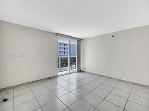 2401 Collins Ave 507, Miami Beach FL 33140