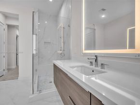 3511 Ashwood Cir S, Hollywood FL 33312