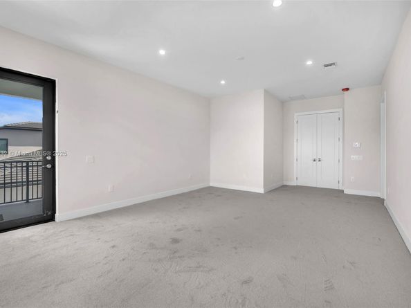 3511 Ashwood Cir S, Hollywood FL 33312