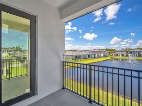 3511 Ashwood Cir S, Hollywood FL 33312