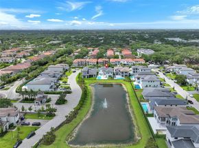 3511 Ashwood Cir S, Hollywood FL 33312