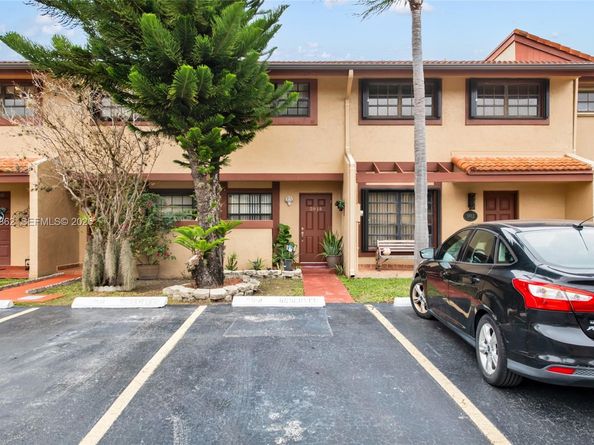 5914 SW 133rd Ct, Miami FL 33183