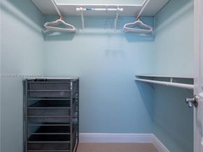 Undisclosed Address #A11947847, Hollywood FL 33019