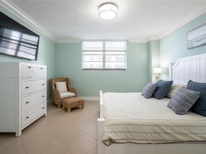 Undisclosed Address #A11947847, Hollywood FL 33019