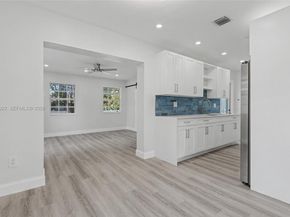 941 NE 154th St, North Miami Beach FL 33162