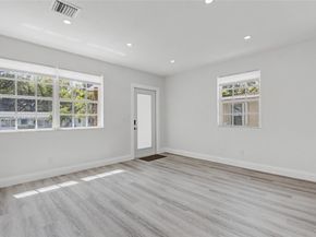 941 NE 154th St, North Miami Beach FL 33162