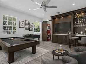 941 NE 154th St, North Miami Beach FL 33162